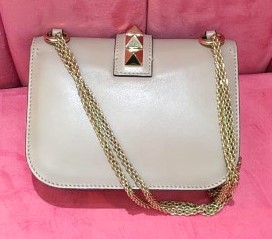 Velentino Beige Rockstud lock Flam Bag